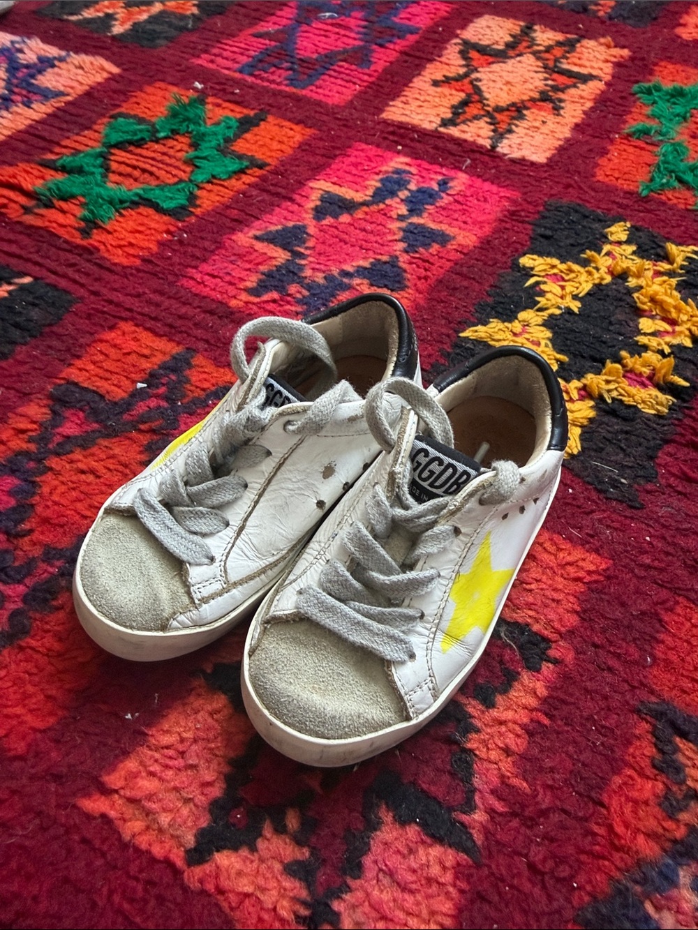 Golden Goose Kids White Sneakers with Yellow Star Accent